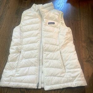 Ivory girls Patagonia nano puff best jacket